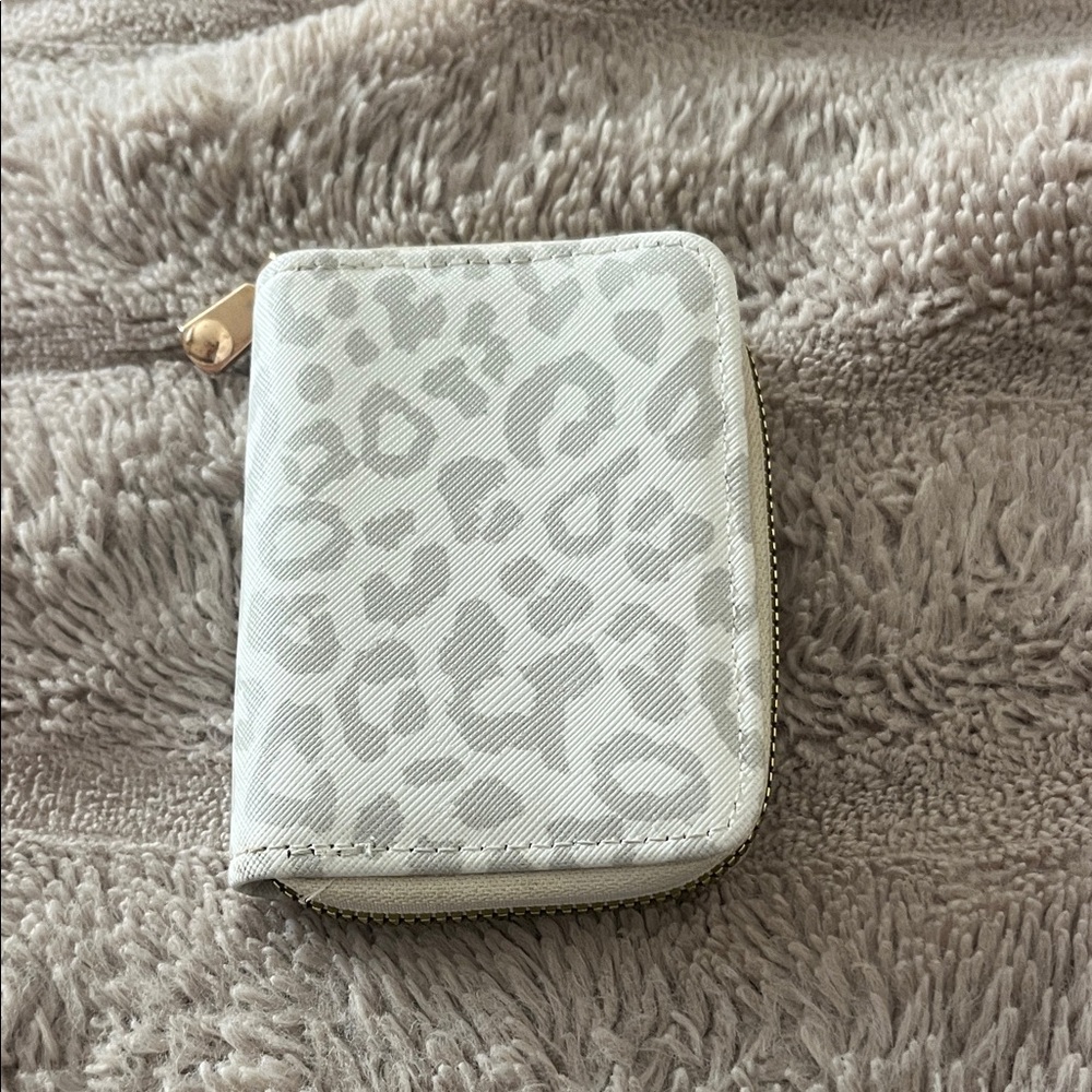 Leopard Print Zip Wallet